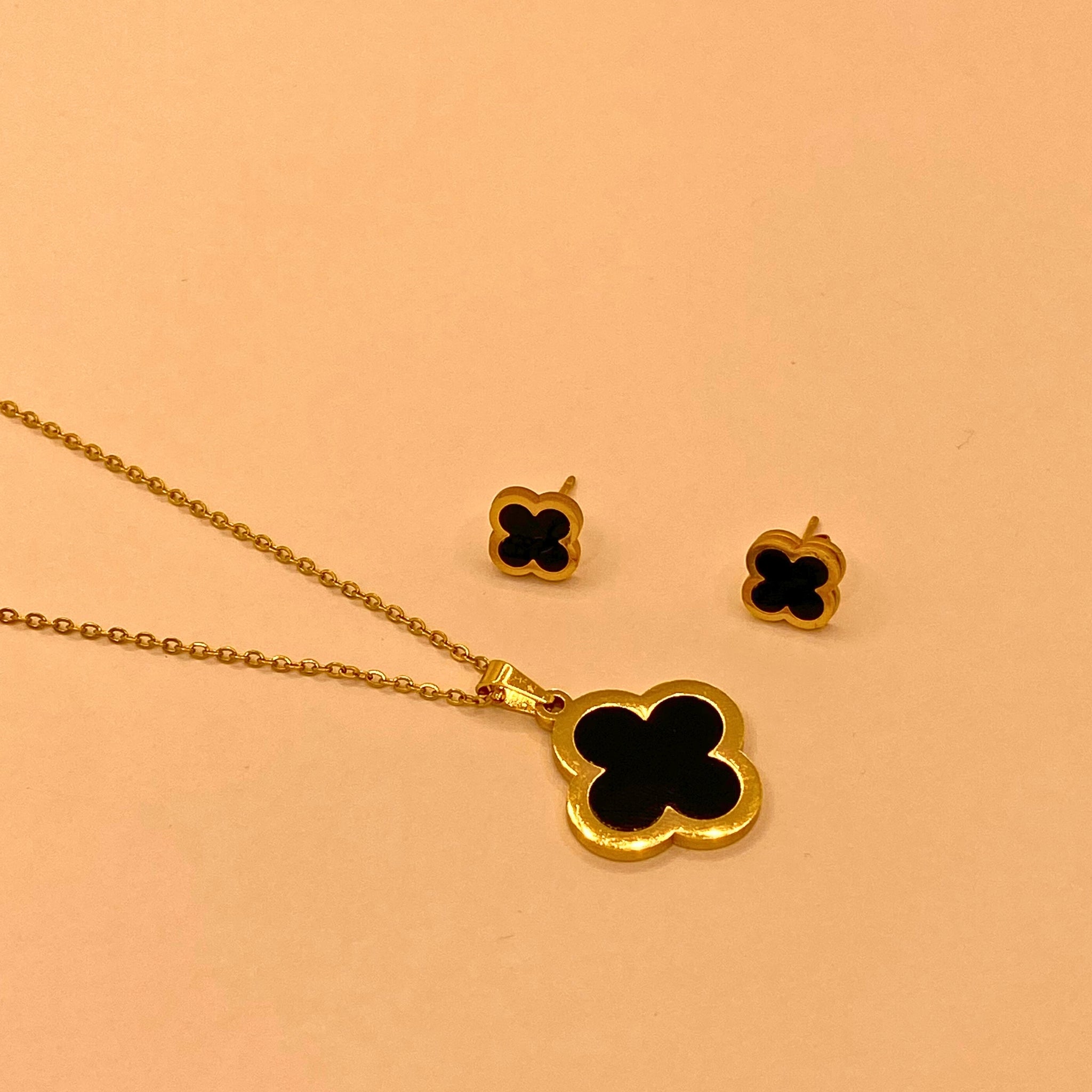 Simple Luxury Gold Stainless Steel Flora Design Pedant Set For Women/Girls