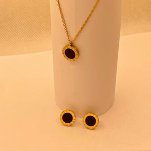 Simple Gold stainless steel Necklace set For Wome/Girls