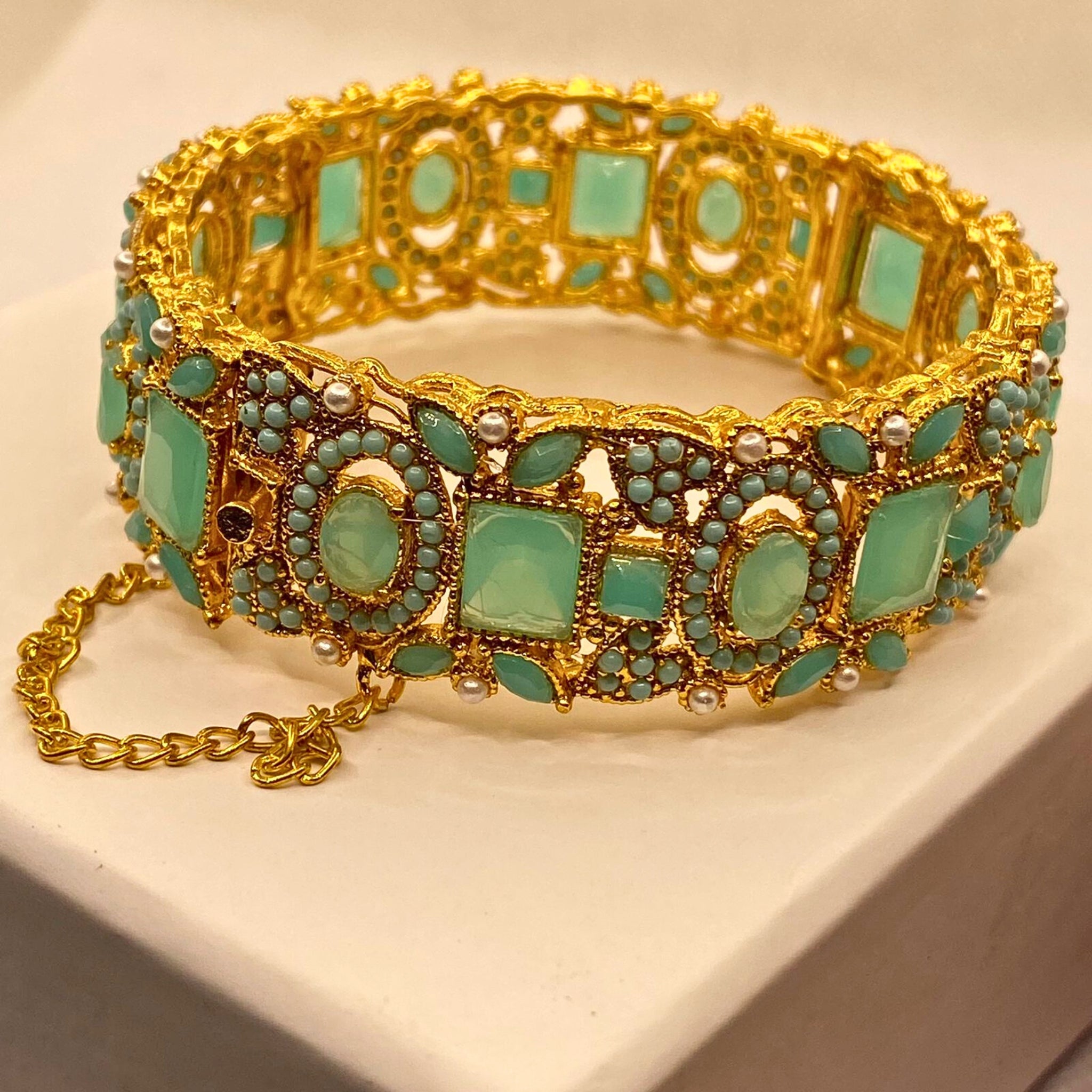 Luxury Gold Plated feroza Stones Kara For Women/Girls- Formal Wear