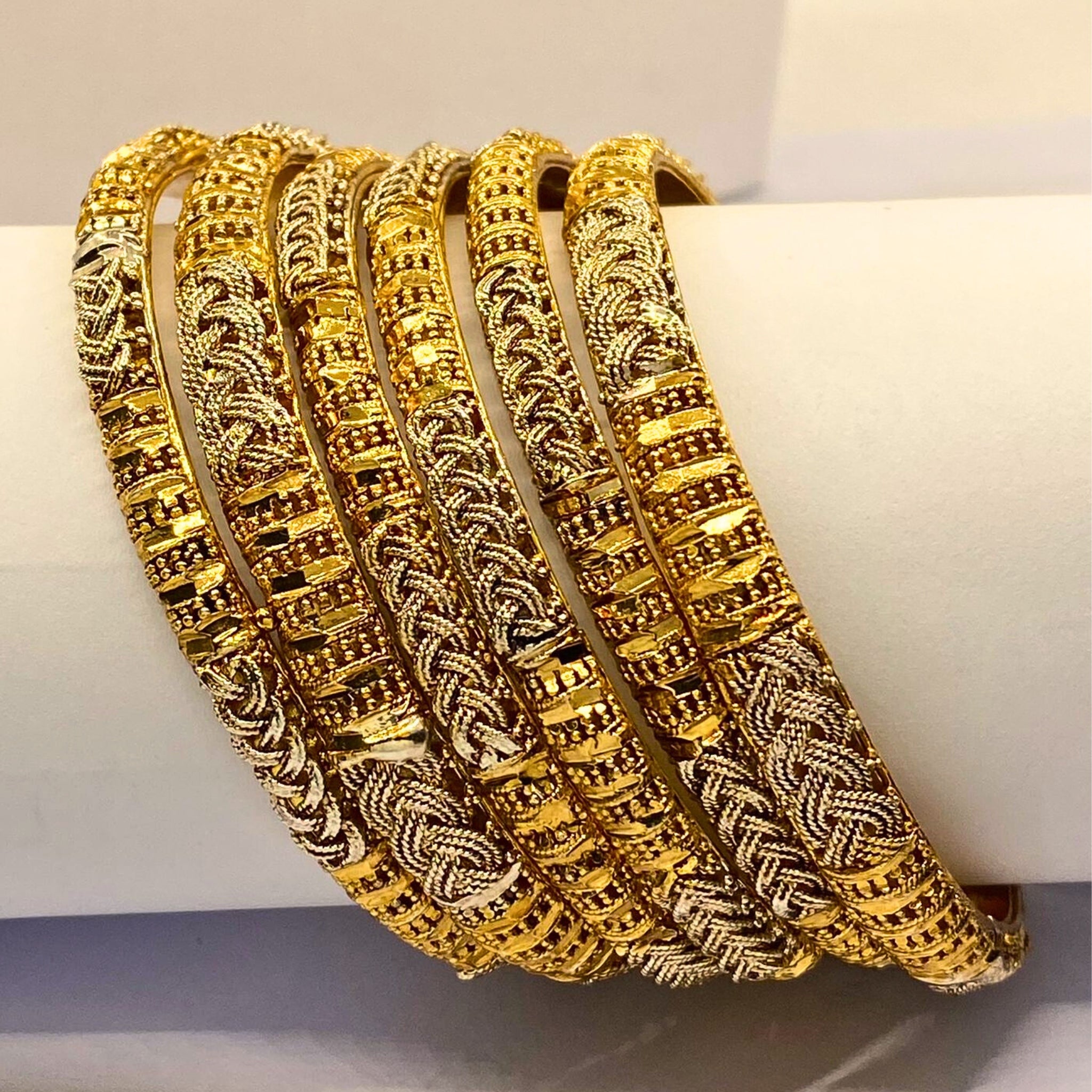 Elegant Premium original Gold Design Gold Plated 6Pc Bangles for Women/Girls