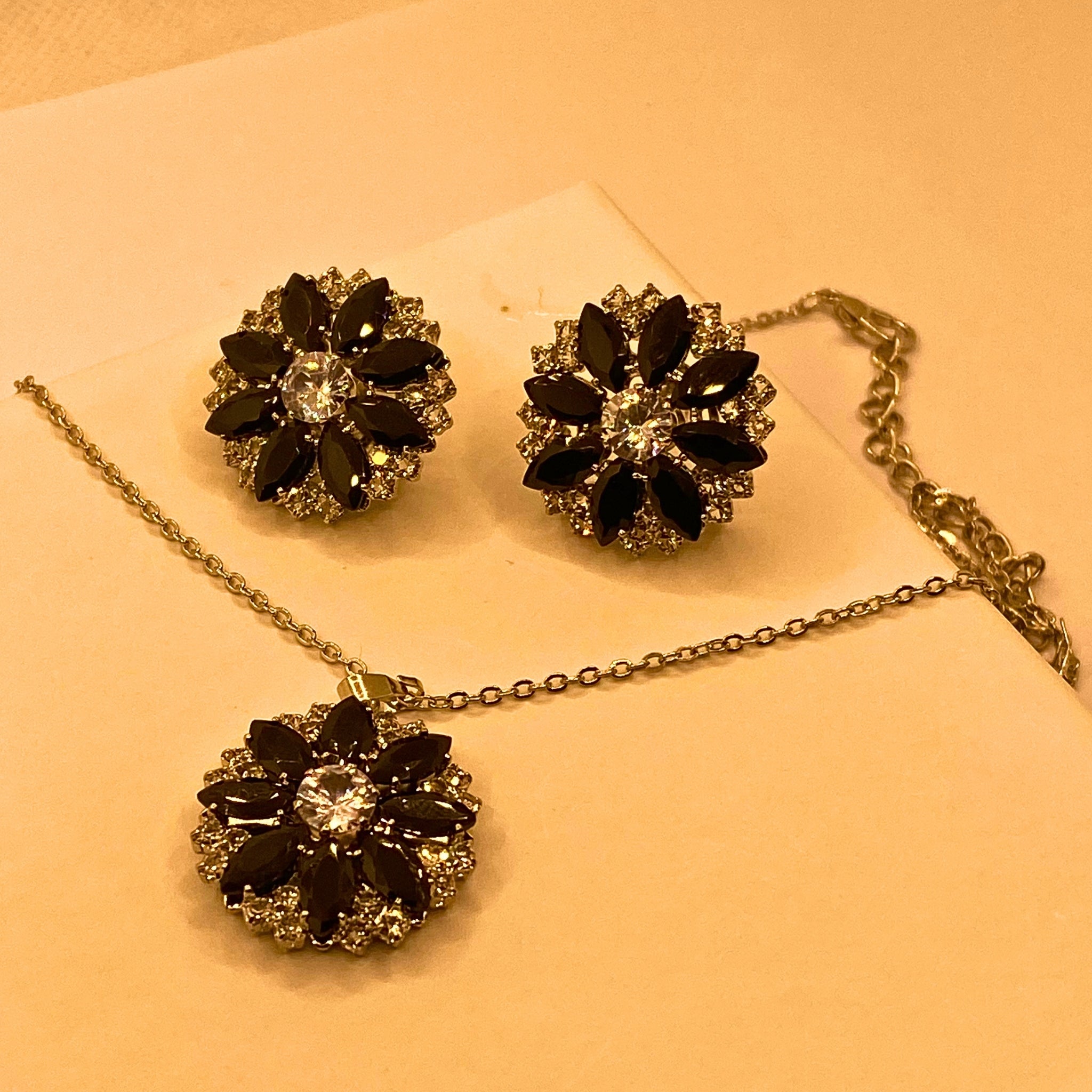 Luxury Black Flora Zarcon Design Necklace Set for Women & Girls