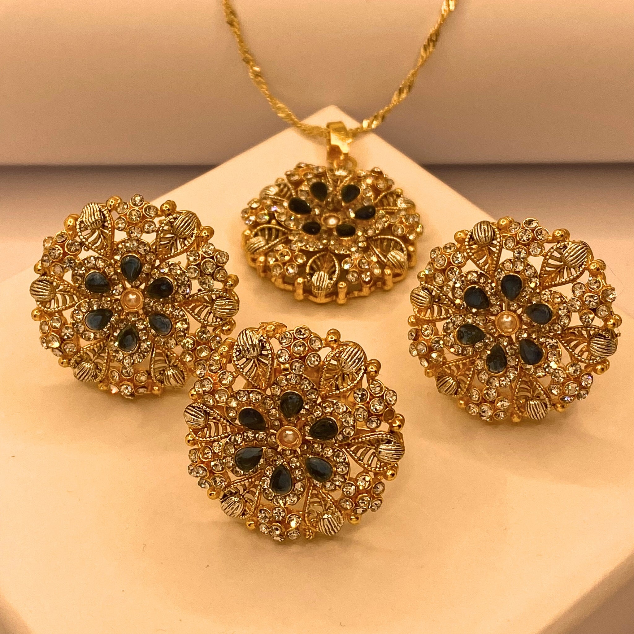 American Diamond Luxury Gold Plated Sapphire Necklace Set For Women/Girls