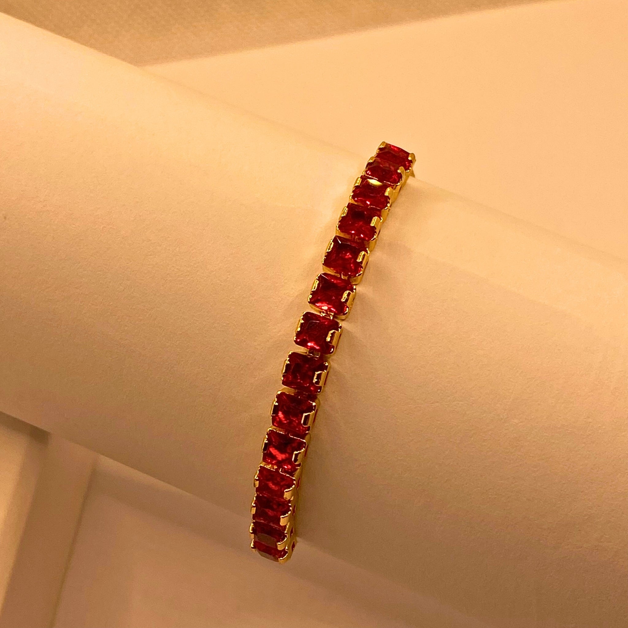 Simple Elegant Yaqout Style Bracelet For Women/Girls