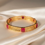 Elegant Gold Bracelet