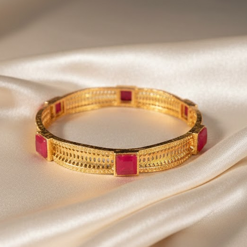Elegant Gold Bracelet