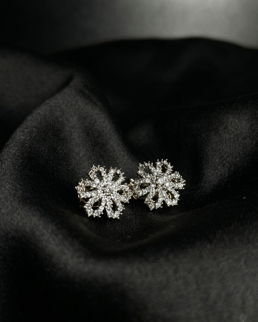 Snowflake Sparkle Earrings
